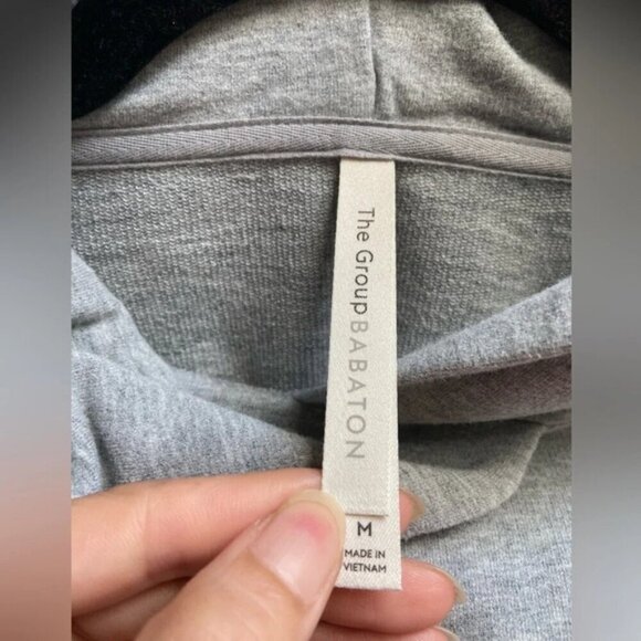 Aritzia The Group Babaton Weekender Crop Cotton Oversize Hoodie Grey Size M - Picture 3 of 11